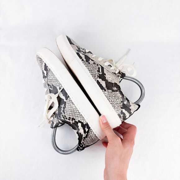 Dr. Scholl’s Women's Sneakers, Size 6M - Picture 11 of 15